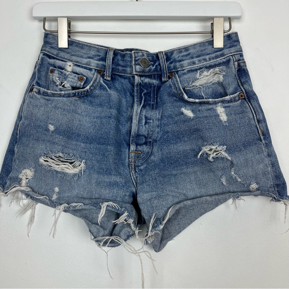 GRLFRND Helena Destroyed Boyfriend Shorts Size 25